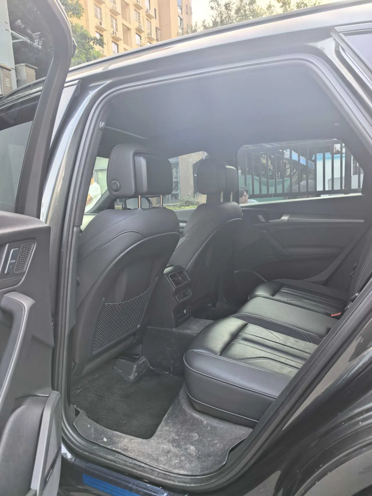 Audi 2023 Q5L 2.0TFSI 45TFSI luxury dynamic automatic transmission 4