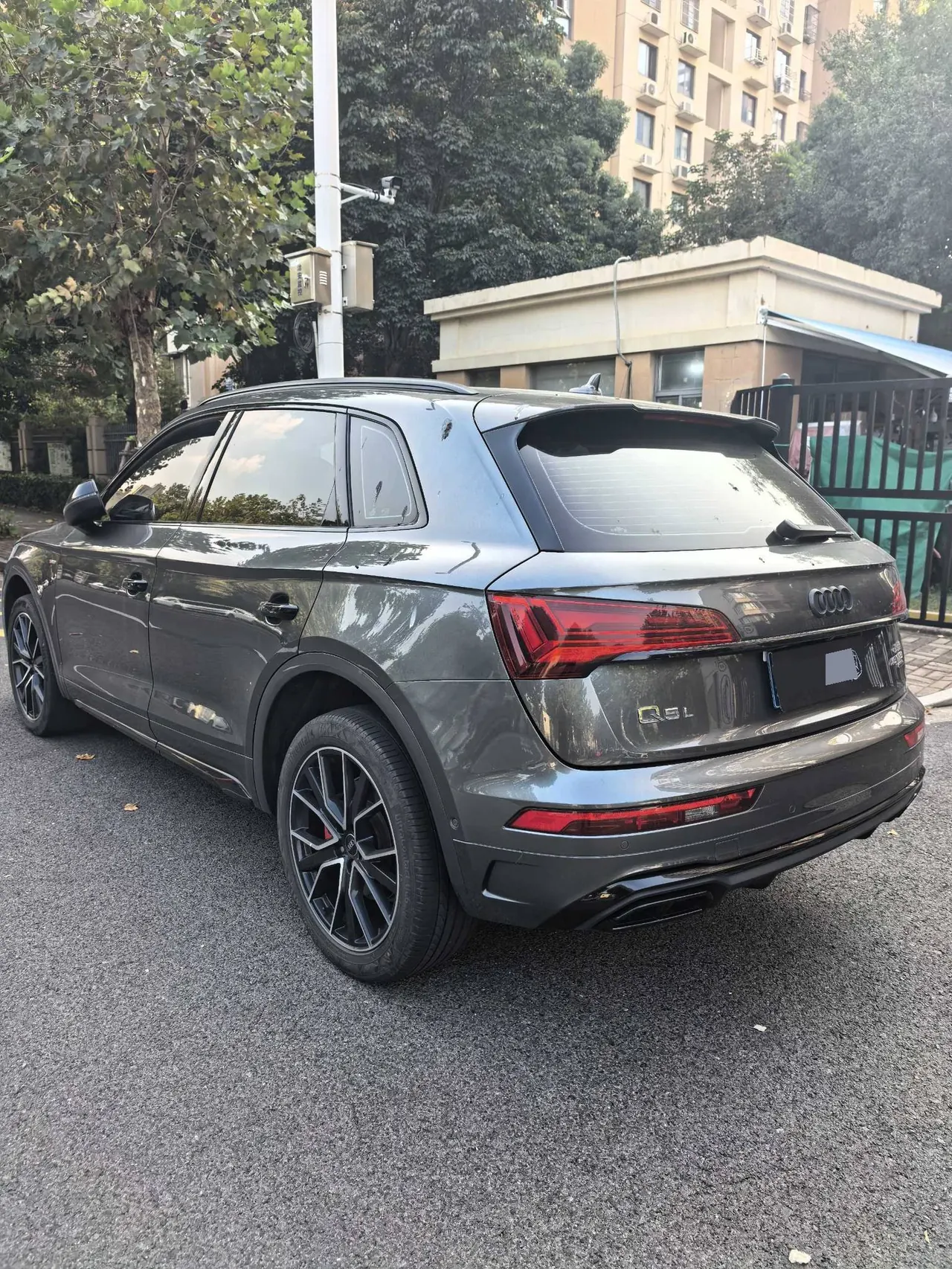 Audi 2023 Q5L 2.0TFSI 45TFSI luxury dynamic automatic transmission 9