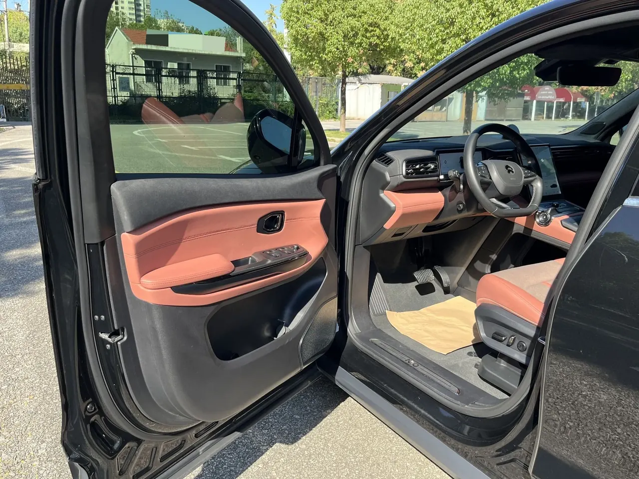 NIO 2020 EC 6 605KM Sports Edition Automatic Gear 4