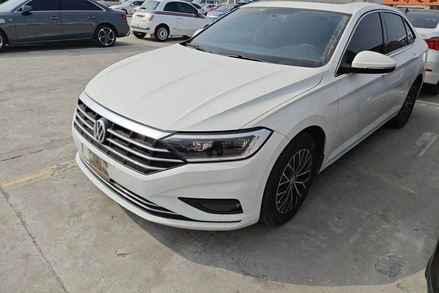 Открыть галерею: Volkswagen 2020 Sagitar 1.4TSI 280TSI Comfortable Automatic
