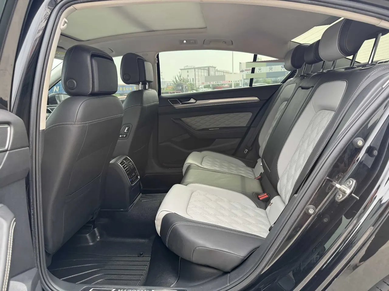 Volkswagen 2020 Magotan 2.0TSI 330TSI Leading Automatic 8