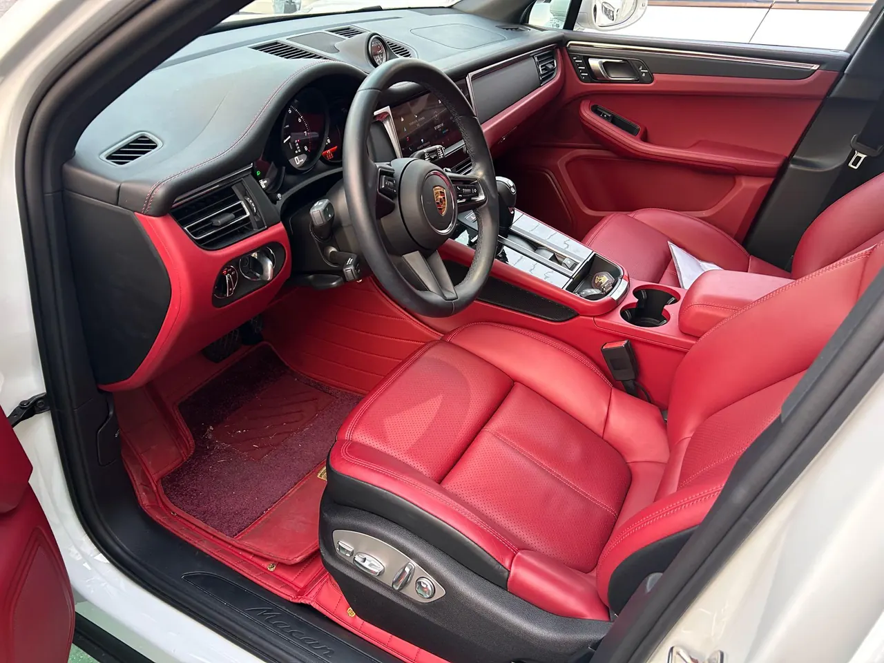 Porsche Macan (Imported) 2024 Macan 2.0T Automatic Gear 2