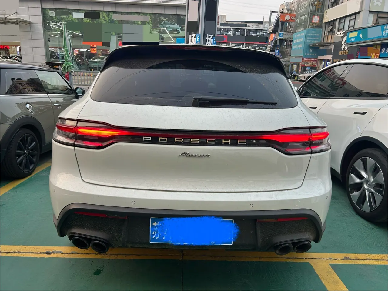 Porsche Macan (Imported) 2024 Macan 2.0T Automatic Gear 5