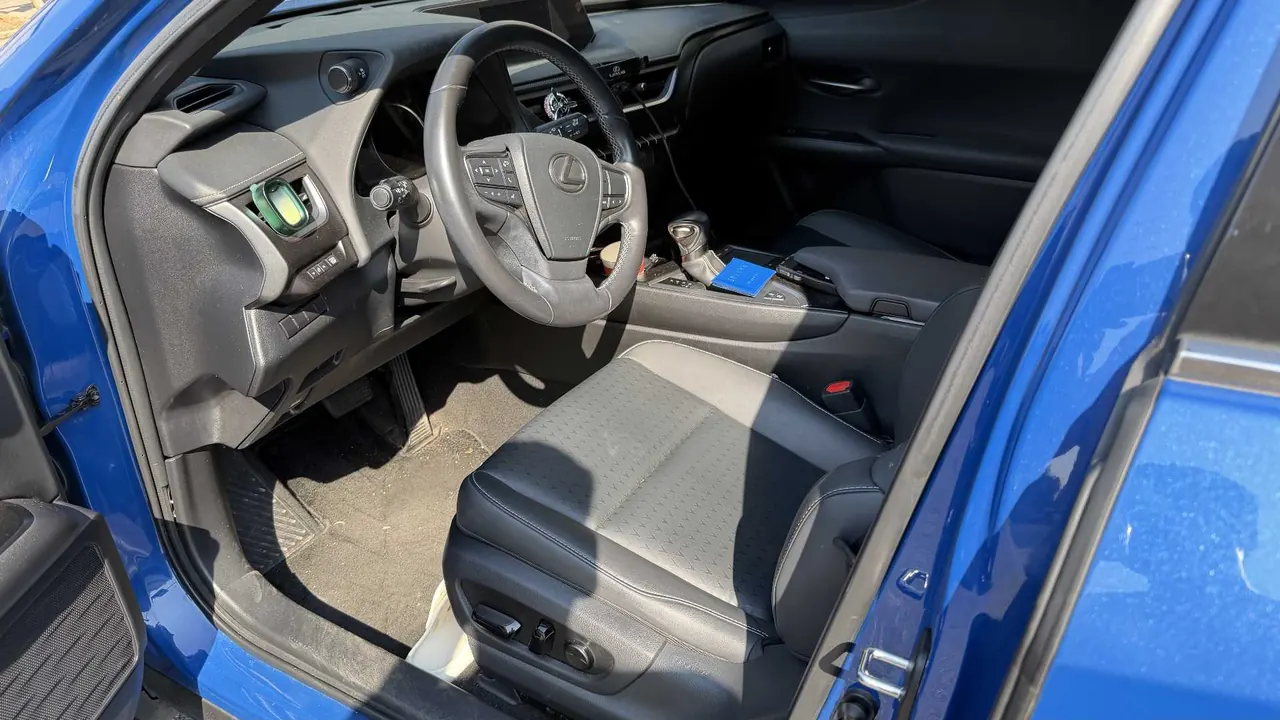 Lexus UX (Imported) 2020 UX200 2.0 Stepless Special Edition Automatic Gear 7