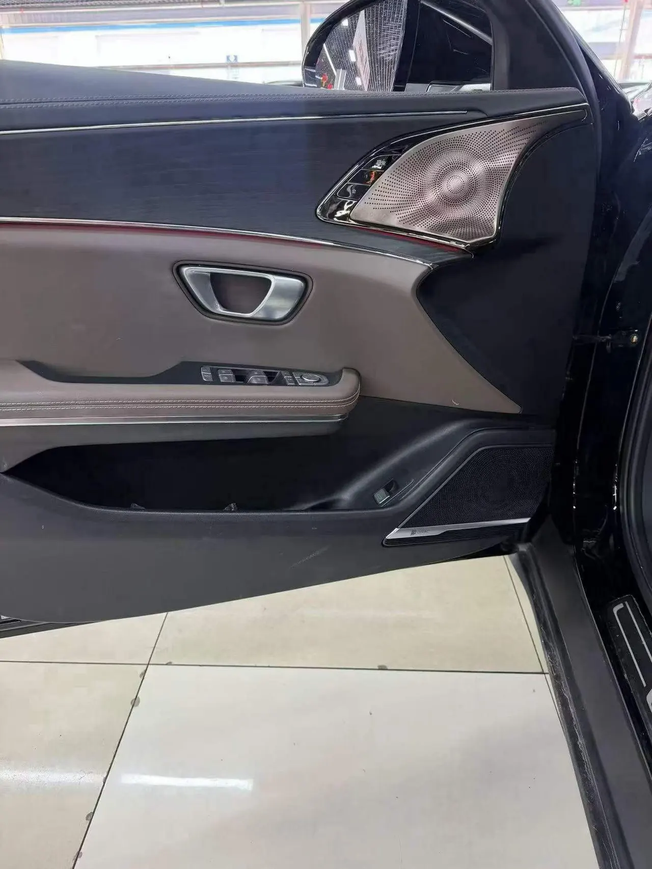 BYD 2020 Han four-wheel drive high-performance flagship automatic gear 5