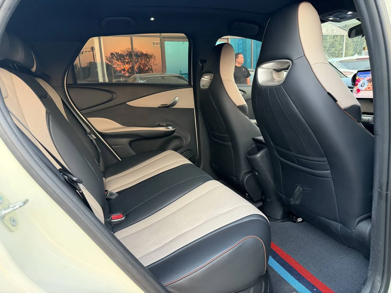 BYD 2023 Dolphin 420km Fashion Edition Automatic 4