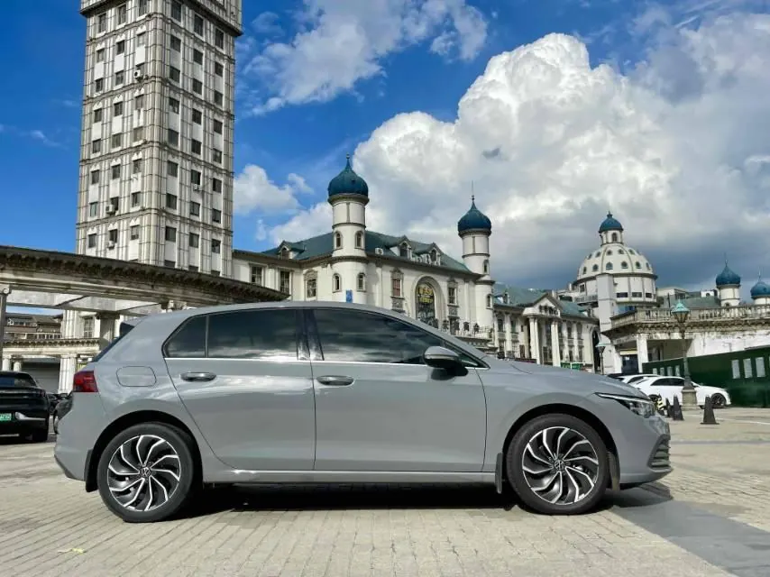 Volkswagen 2021 Golf 8 PRO 1.4TSI 280TSI Automatic 4