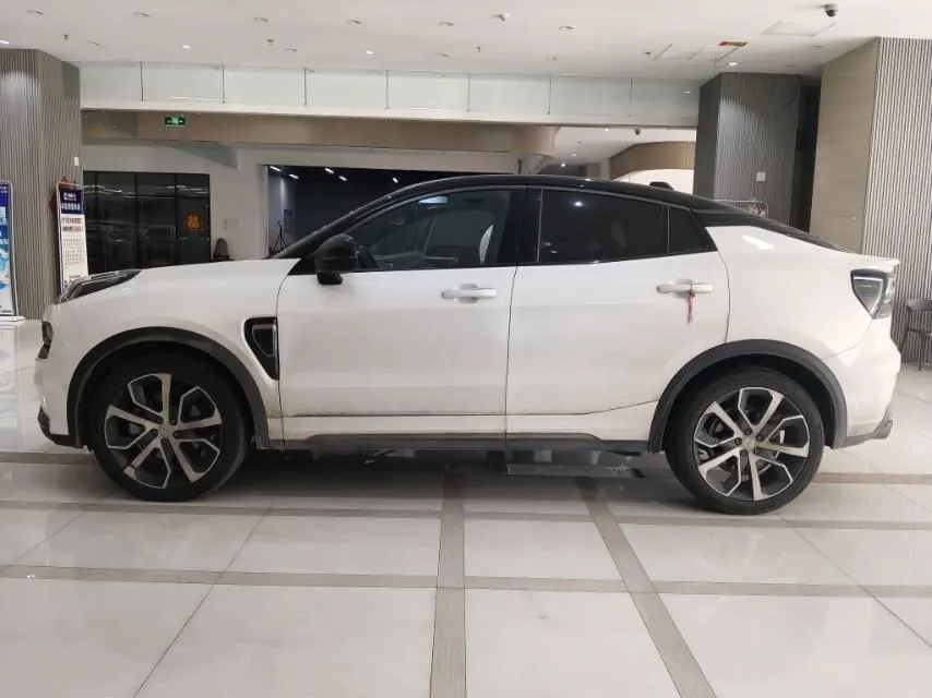 LYNK&amp;CO 2020 LYNK&amp;CO 05 2.0TD four-wheel drive Halo automatic gear 2