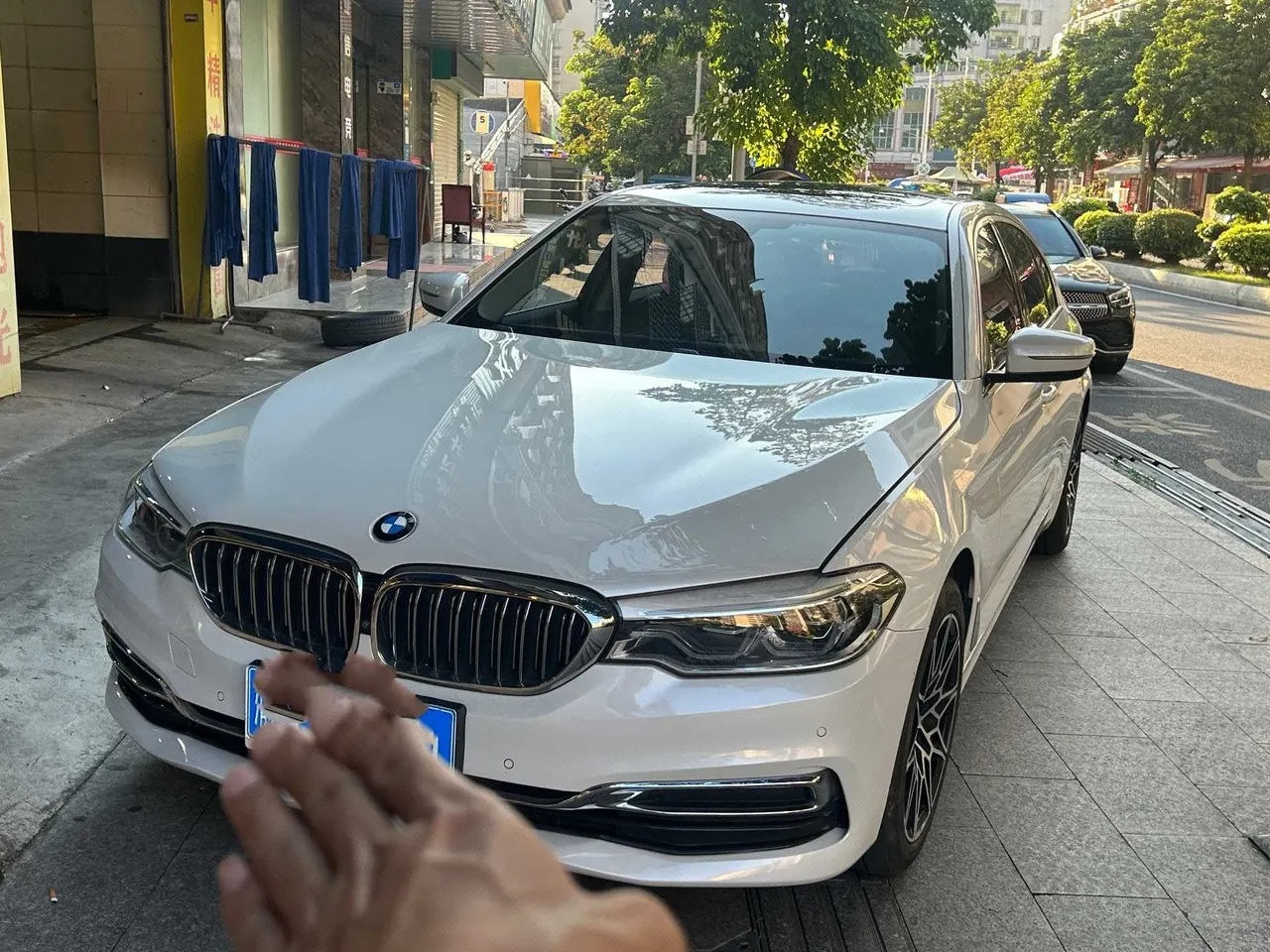 Open image lightbox: BMW 5 Series 2020 530Li 2.0T Premium Luxury Suit Automatic Gear