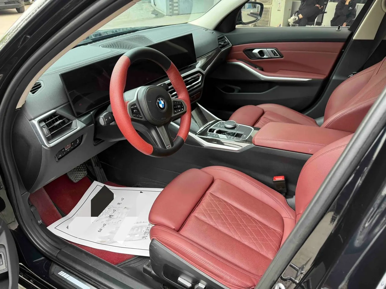 BMW 3 Series 2024 325Li 2.0T M Sports Obsidian Night Suit Automatic Gear 4