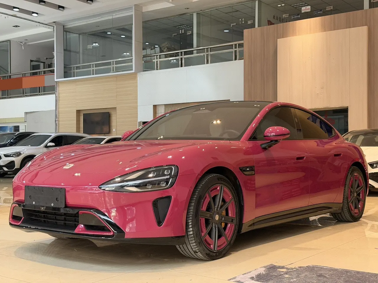 Открыть галерею: MI 2024 SU 7 700km Rear Drive Long Endurance Smart Driving Edition Automatic Gear