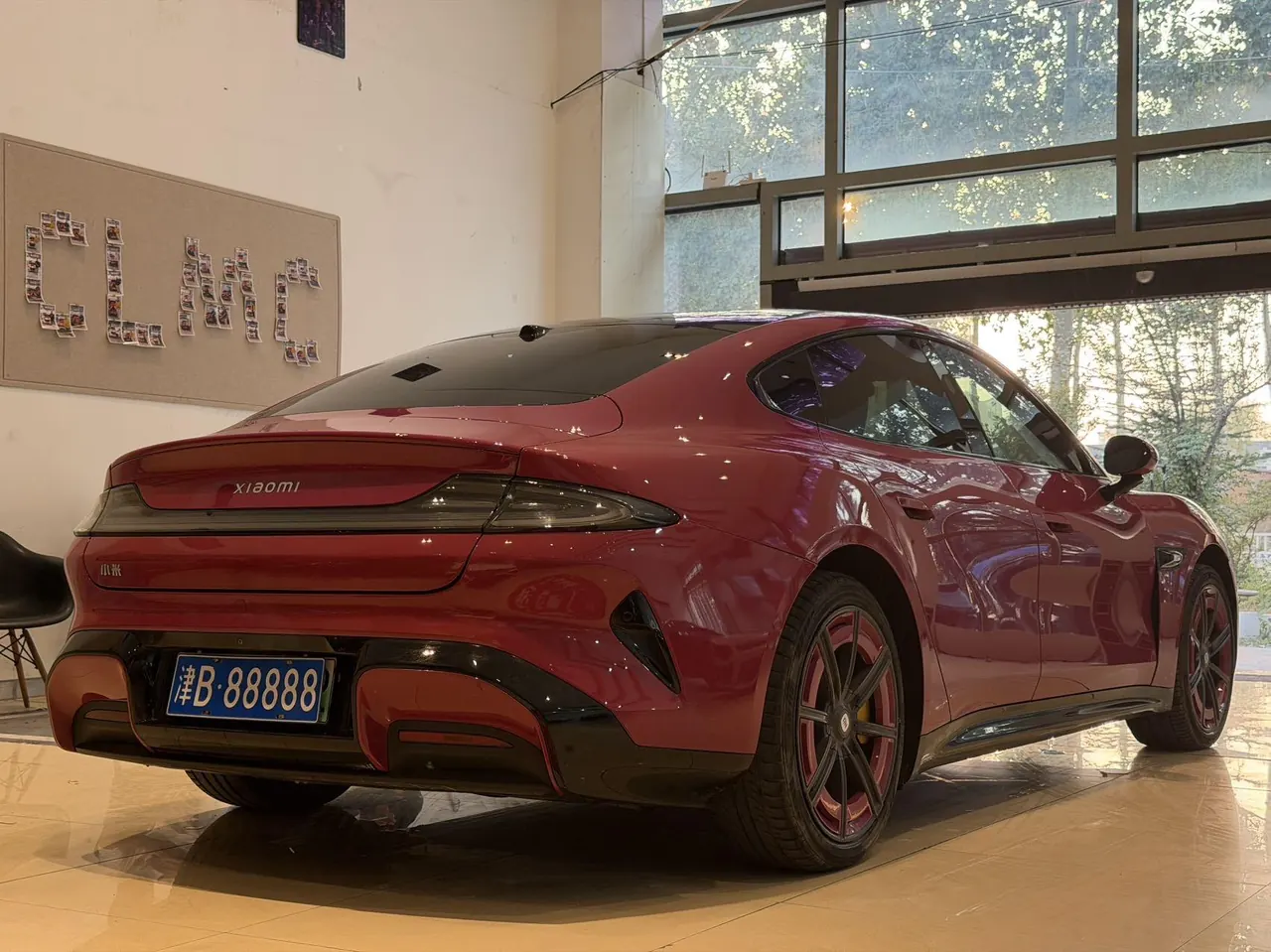 MI 2024 SU 7 700km Rear Drive Long Endurance Smart Driving Edition Automatic Gear 7