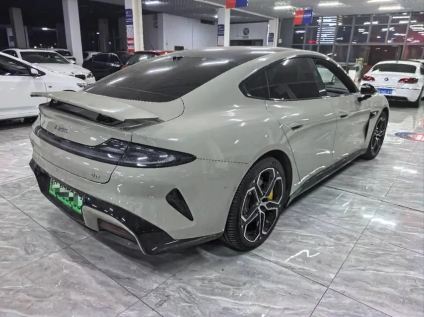 MI 2024 SU 7 830km Rear Drive Ultra Long Endurance High-end Smart Drive Pro Edition Automatic Gear 7