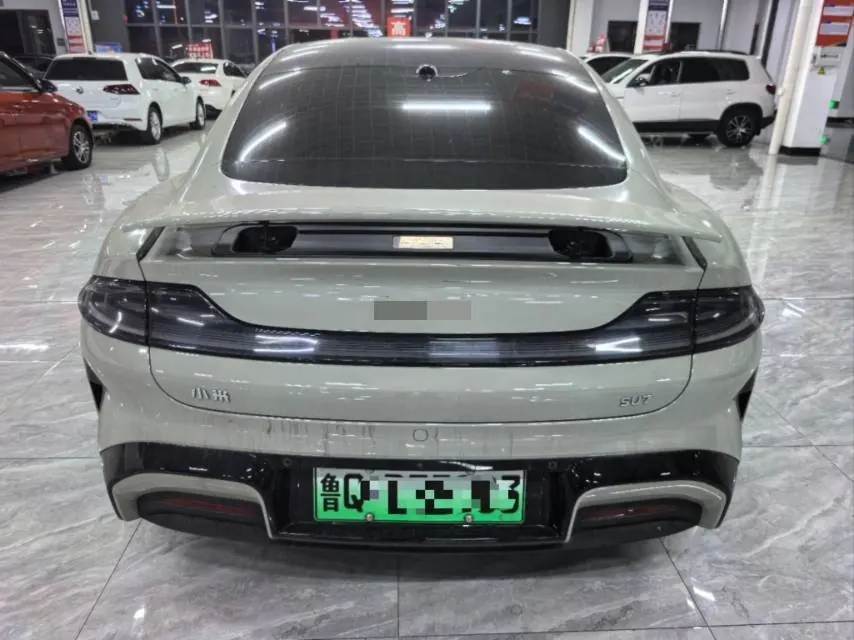 MI 2024 SU 7 830km Rear Drive Ultra Long Endurance High-end Smart Drive Pro Edition Automatic Gear 8