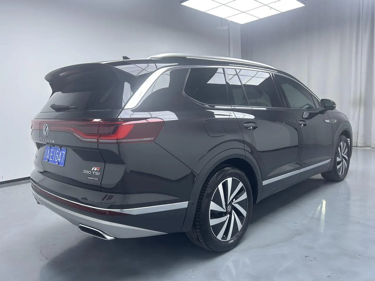 Volkswagen 2021 models of 2.0TSI 380TSI four-wheel drive luxury version of Pro automatic gear 2