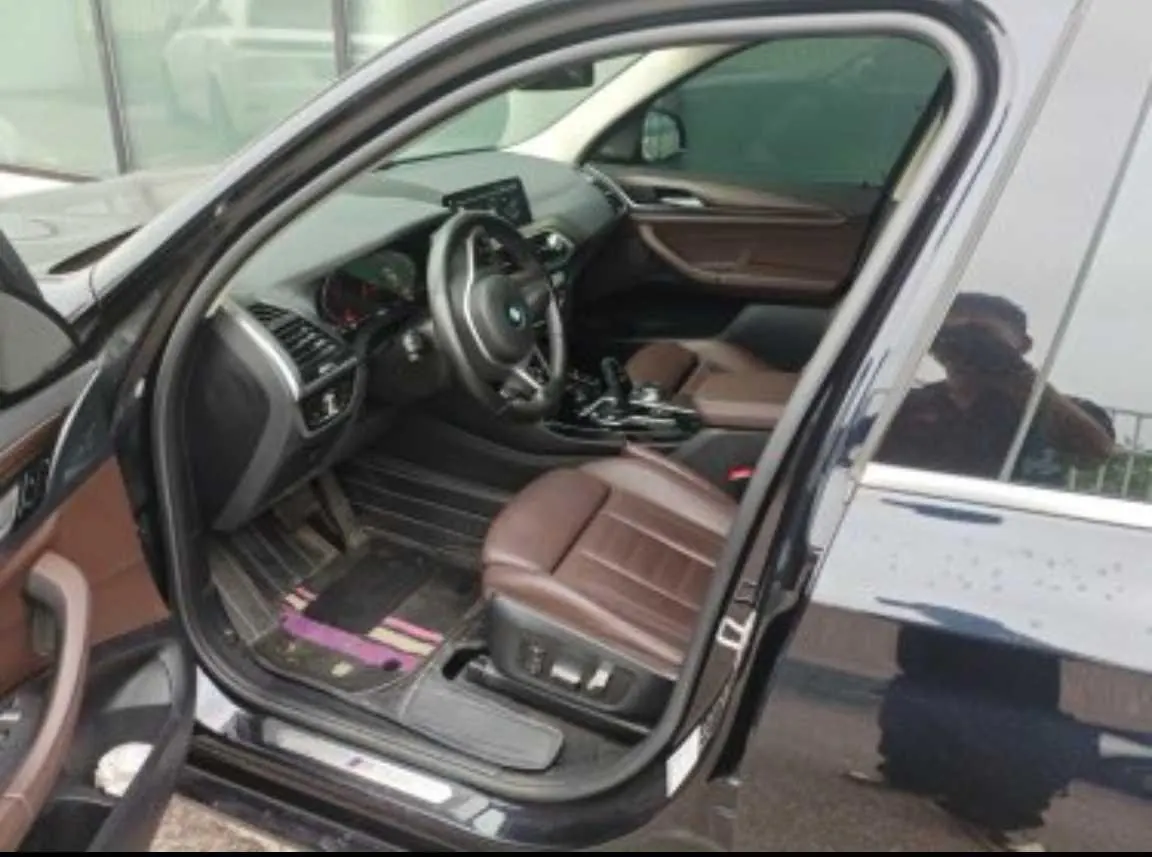 BMW 2020 X3 xDrive28i 2.0T M sports suit automatic gear 2