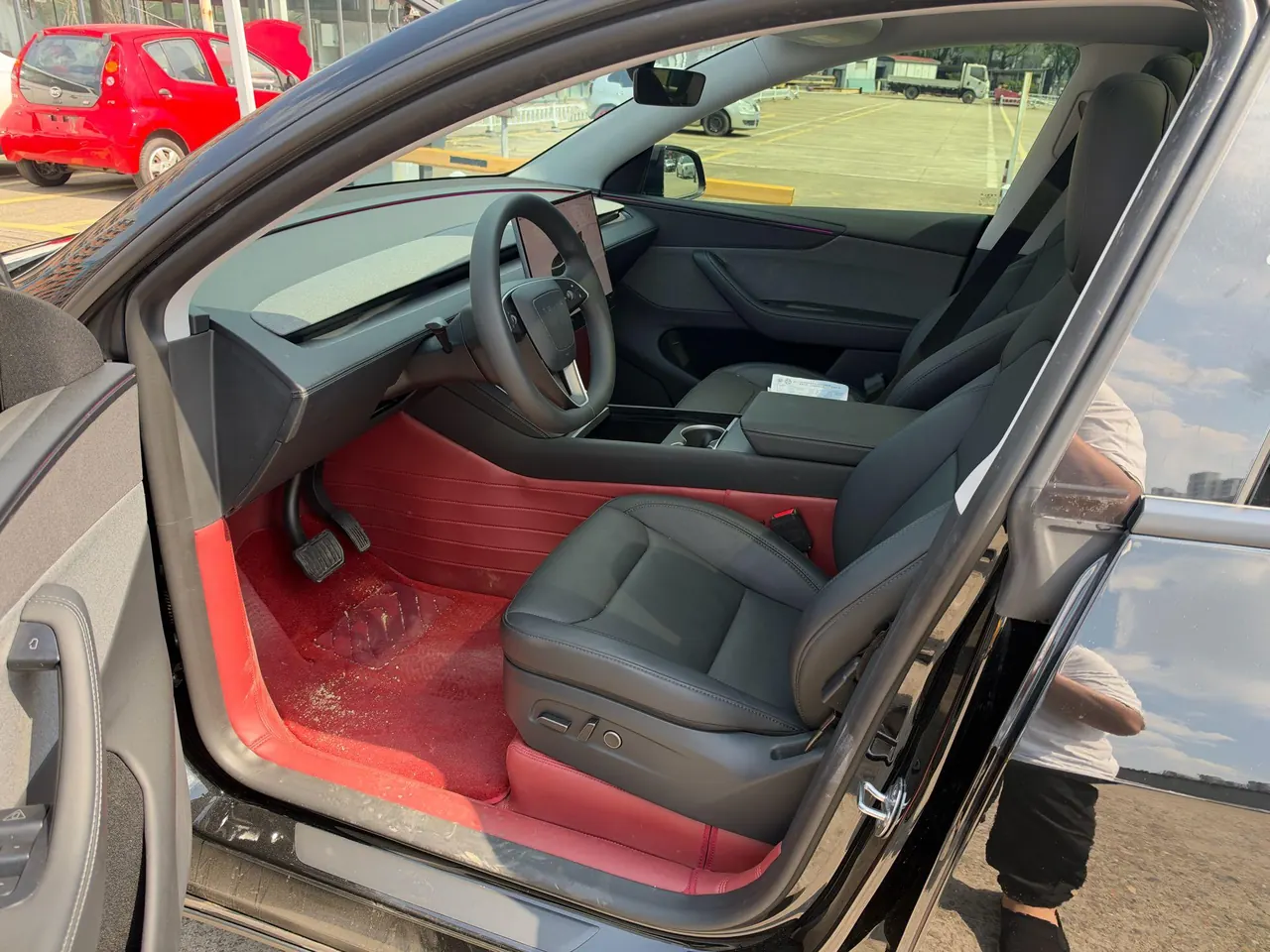 Tesla 2025 Model Y rear-wheel drive version automatic transmission 4