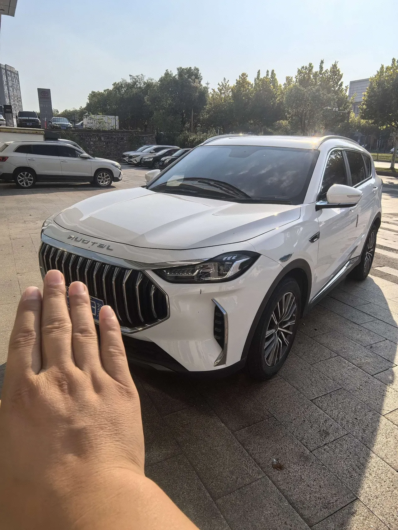 Open image lightbox: Jetour 2023 X70 PLUS 1.6T Strong 7-seat Automatic Gear