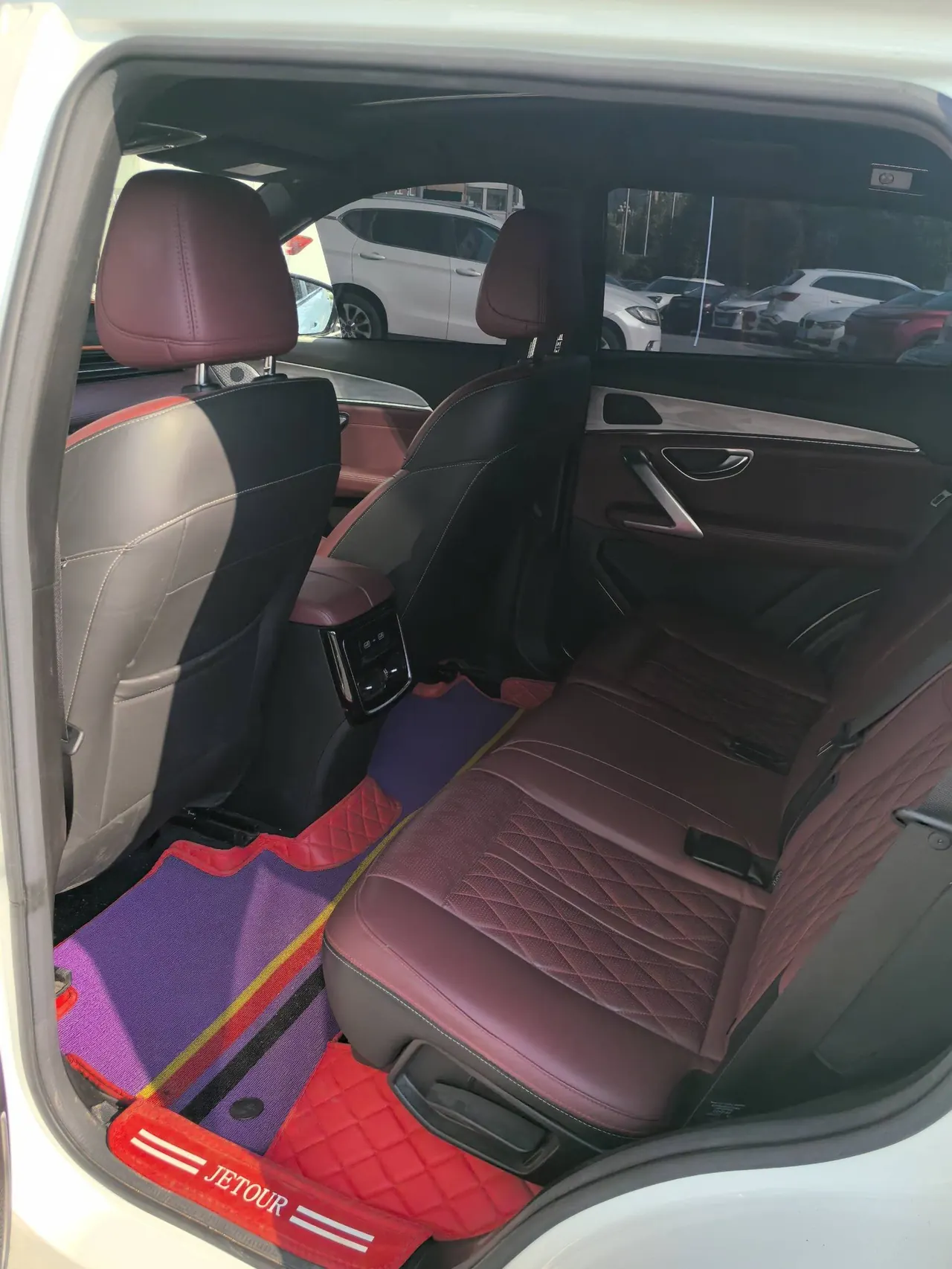 Jetour 2023 X70 PLUS 1.6T Strong 7-seat Automatic Gear 2