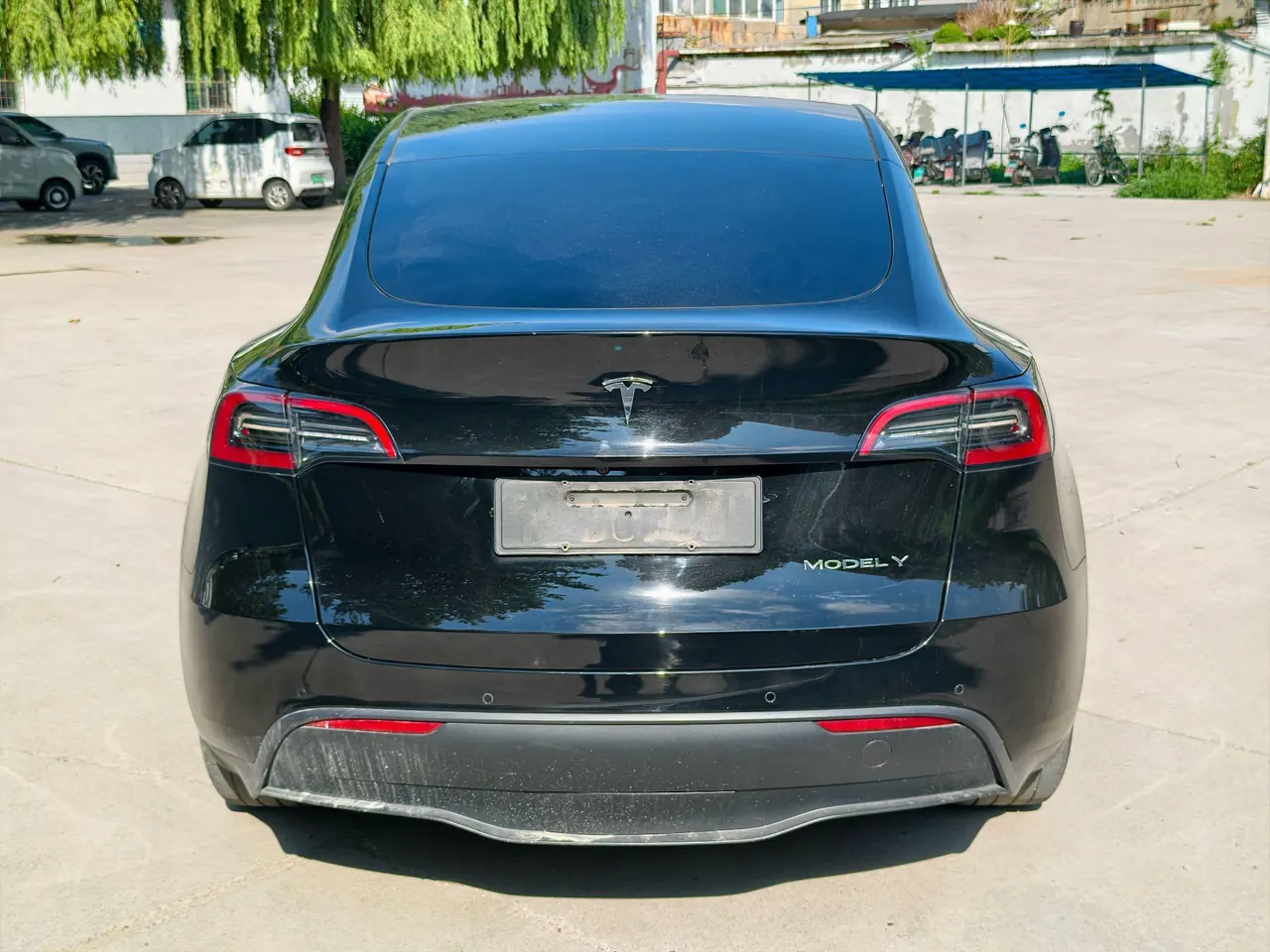 Tesla 2023 Model Y rear-wheel drive version automatic transmission 5
