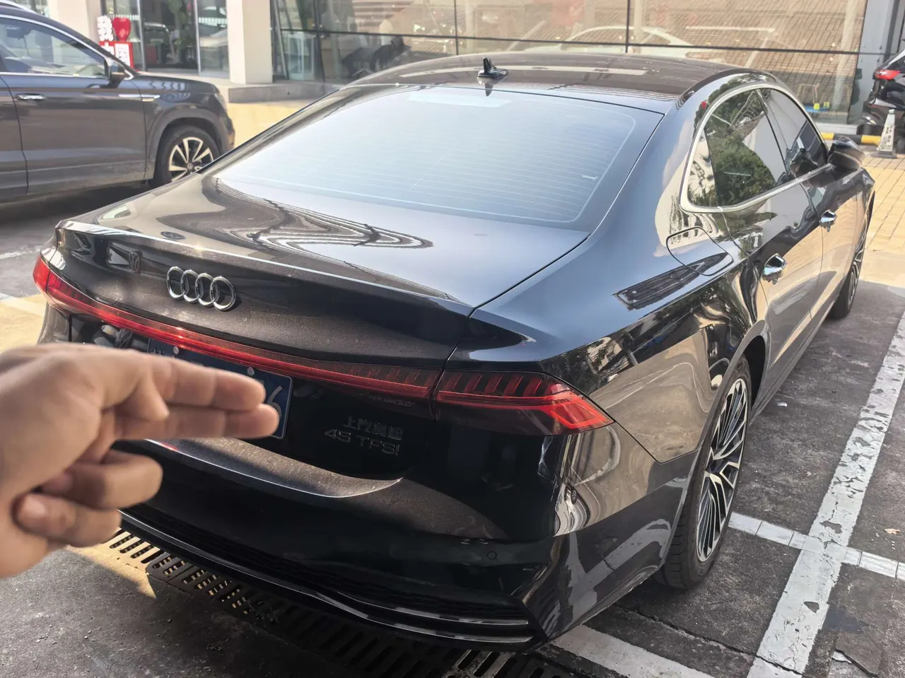 Audi 2024 A7L 2.0TFSI 45TFSI Luxury Automatic 2
