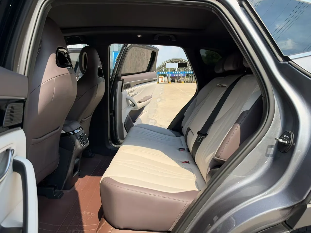 BYD Song PLUS New Energy 2025 Song PLUS EV Smart Driving Edition 520km Luxury Automatic Gear 8