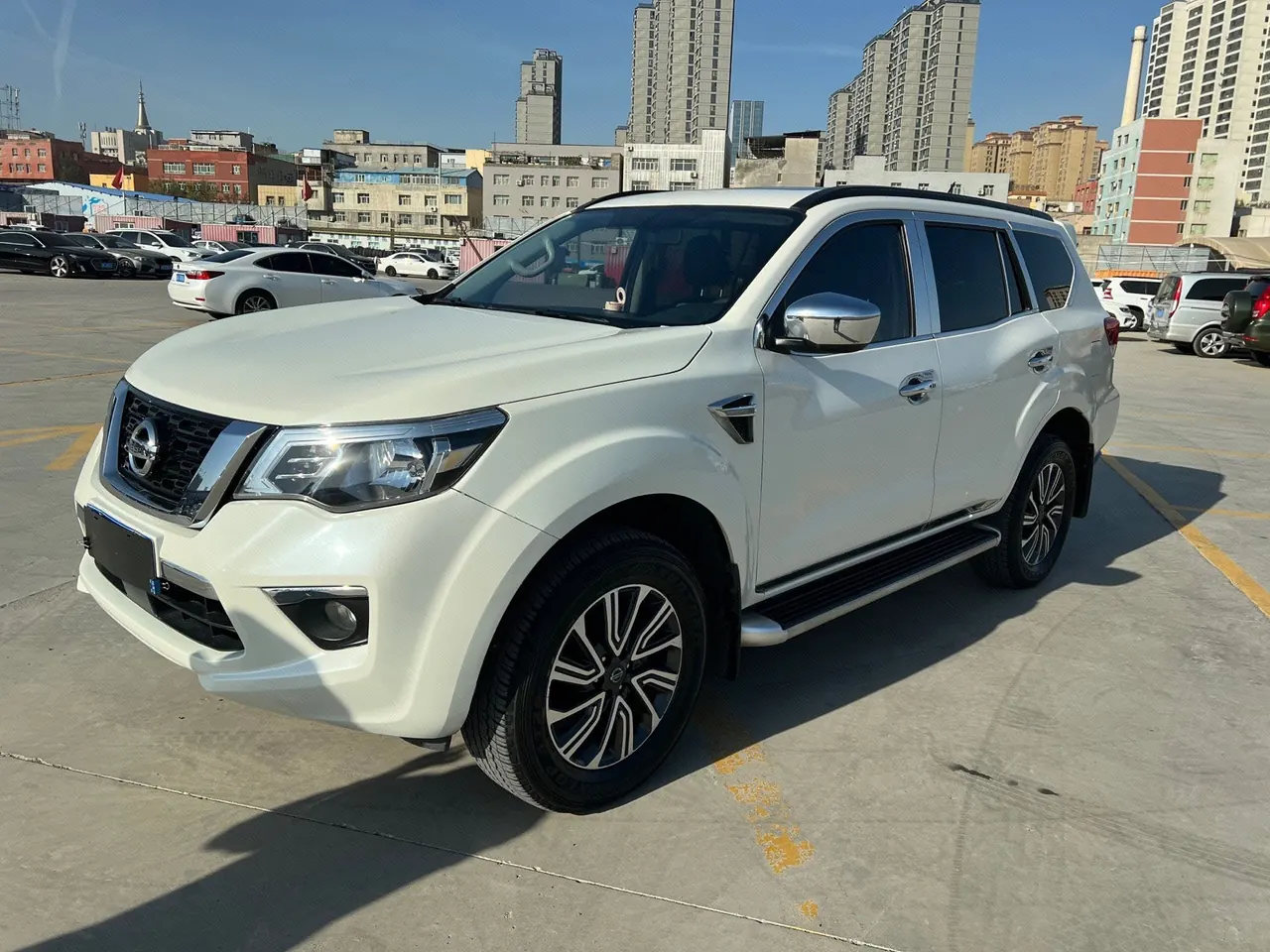 Nissan 2020 Tuda 2.5 Four-wheel Drive Deluxe Edition Automatic Transmission - View 1