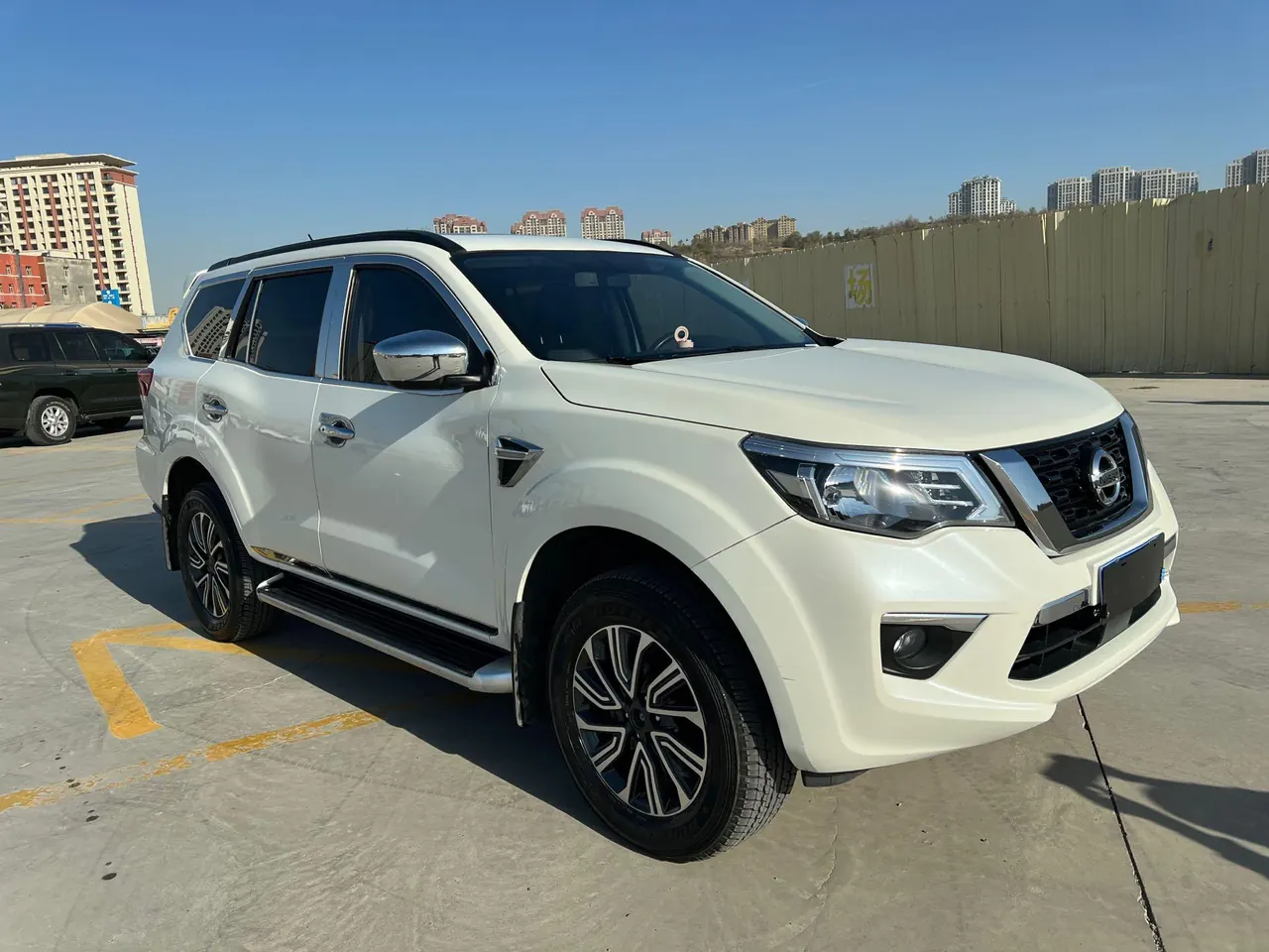 Nissan 2020 Tuda 2.5 Four-wheel Drive Deluxe Edition Automatic Transmission 3
