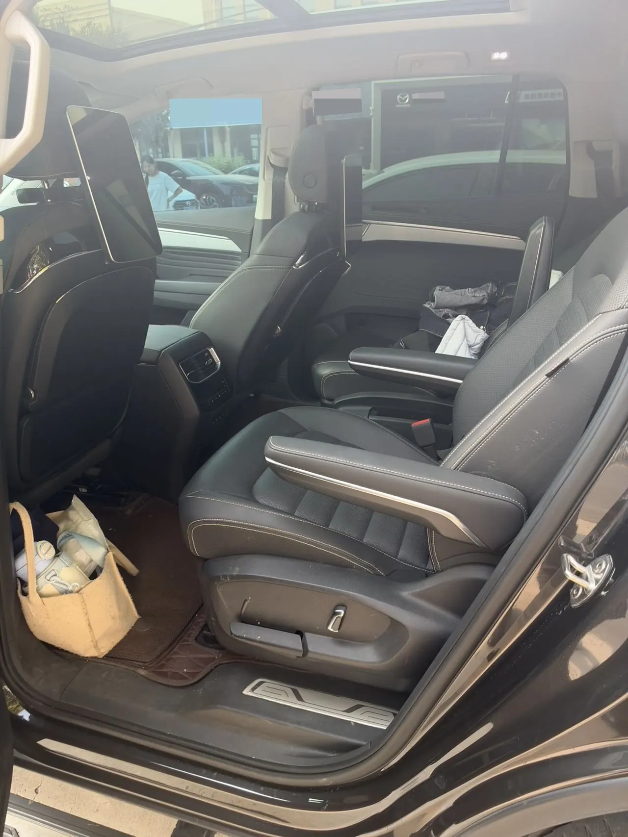 Volkswagen 2024 model range 2.0TSI 380TSI four-wheel drive luxury version Pro6 automatic gear 4