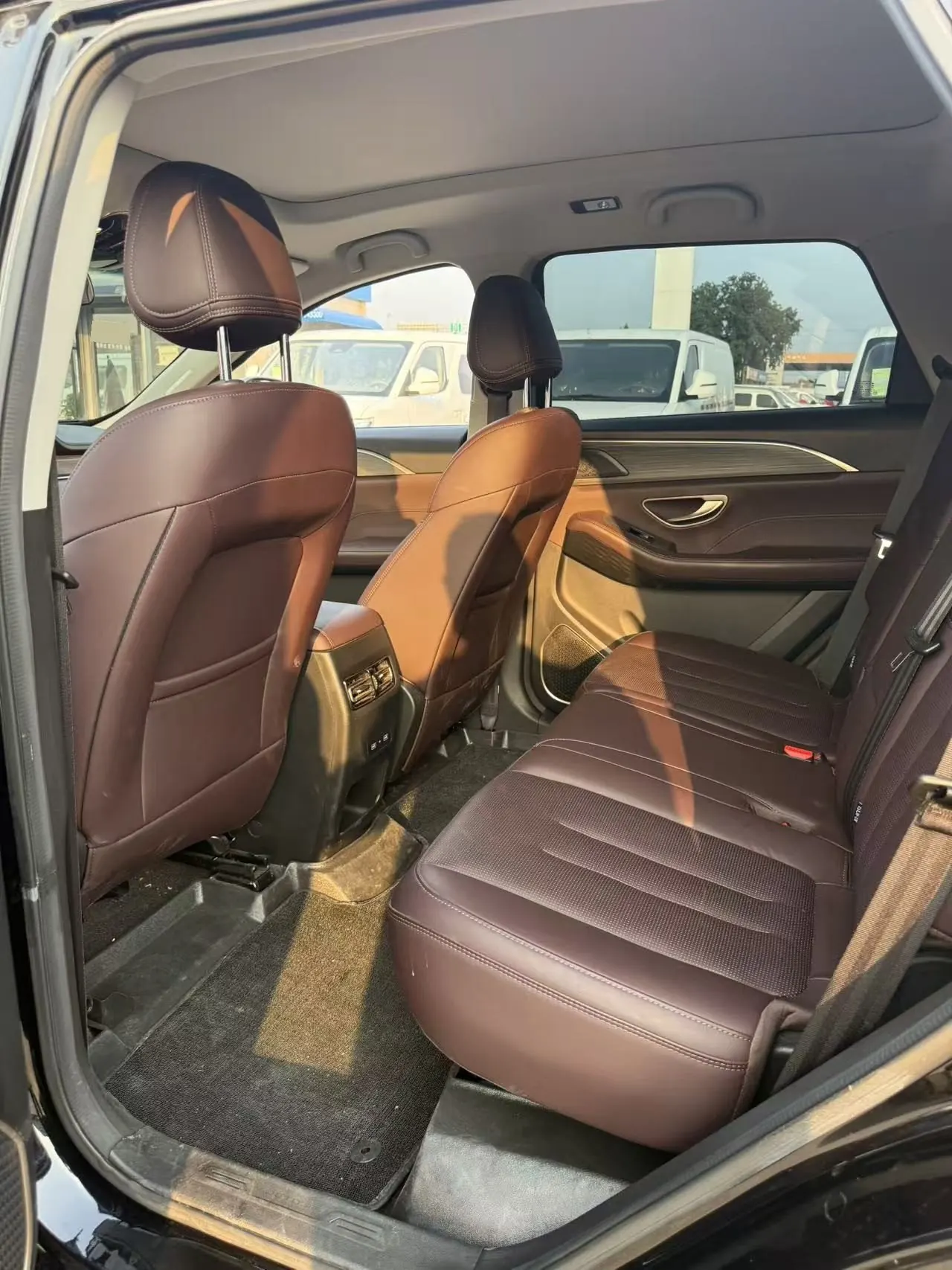 Jetour 2024 X90 PLUS 1.6TD Villa 7-seat automatic gear 5