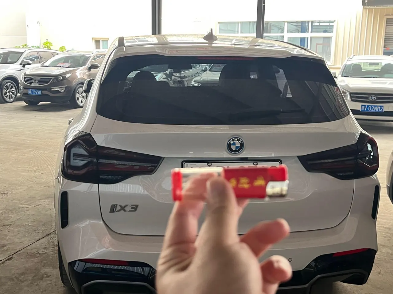 BMW 2024 iX3 leading automatic 5