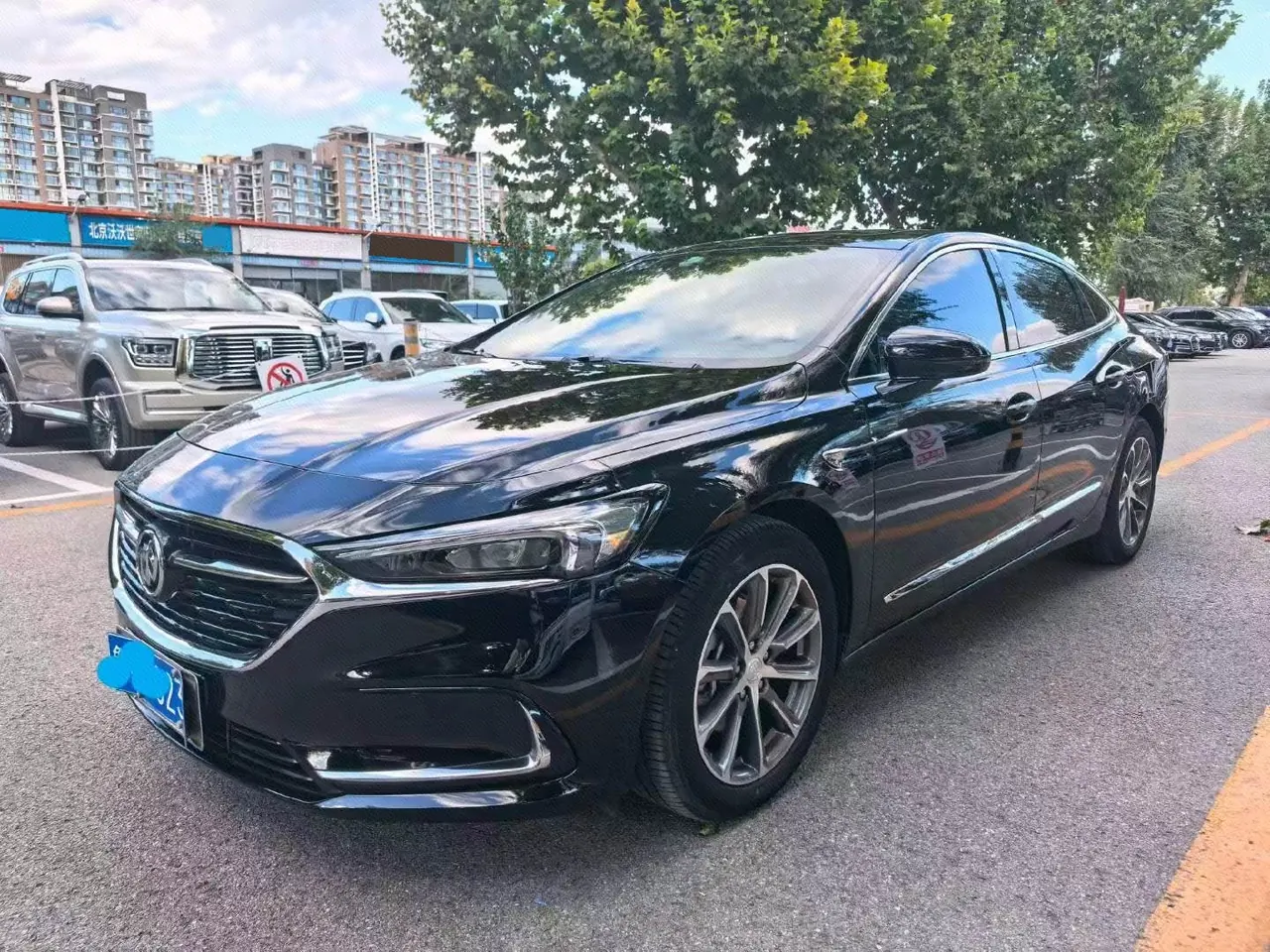 Open image lightbox: Buick 2020 LaCrosse 2.0T 652T Luxury Automatic