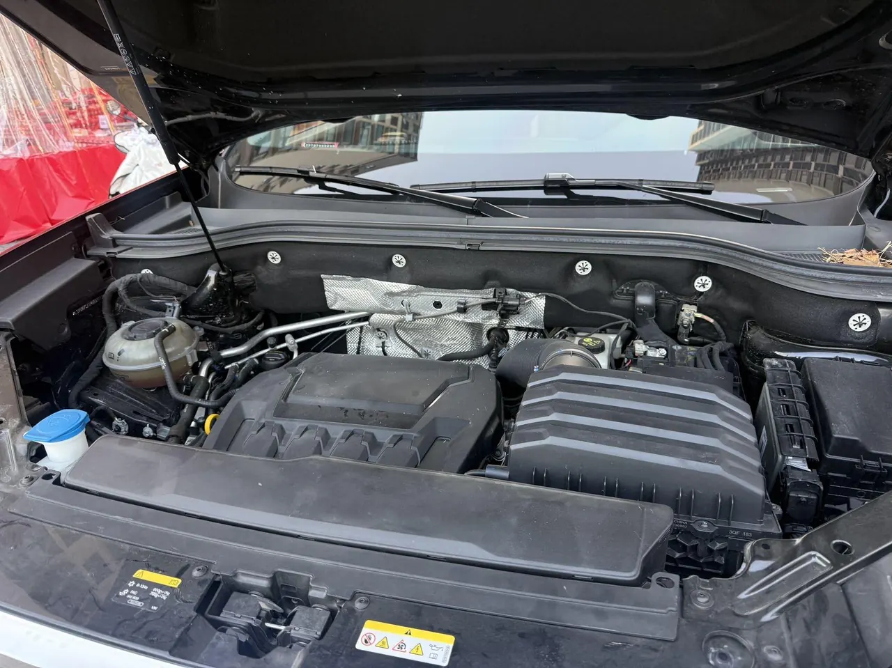 Volkswagen 2024 Tuang X 2.0TSI 380TSI 4WD Respect Deluxe Automatic Transmission 8