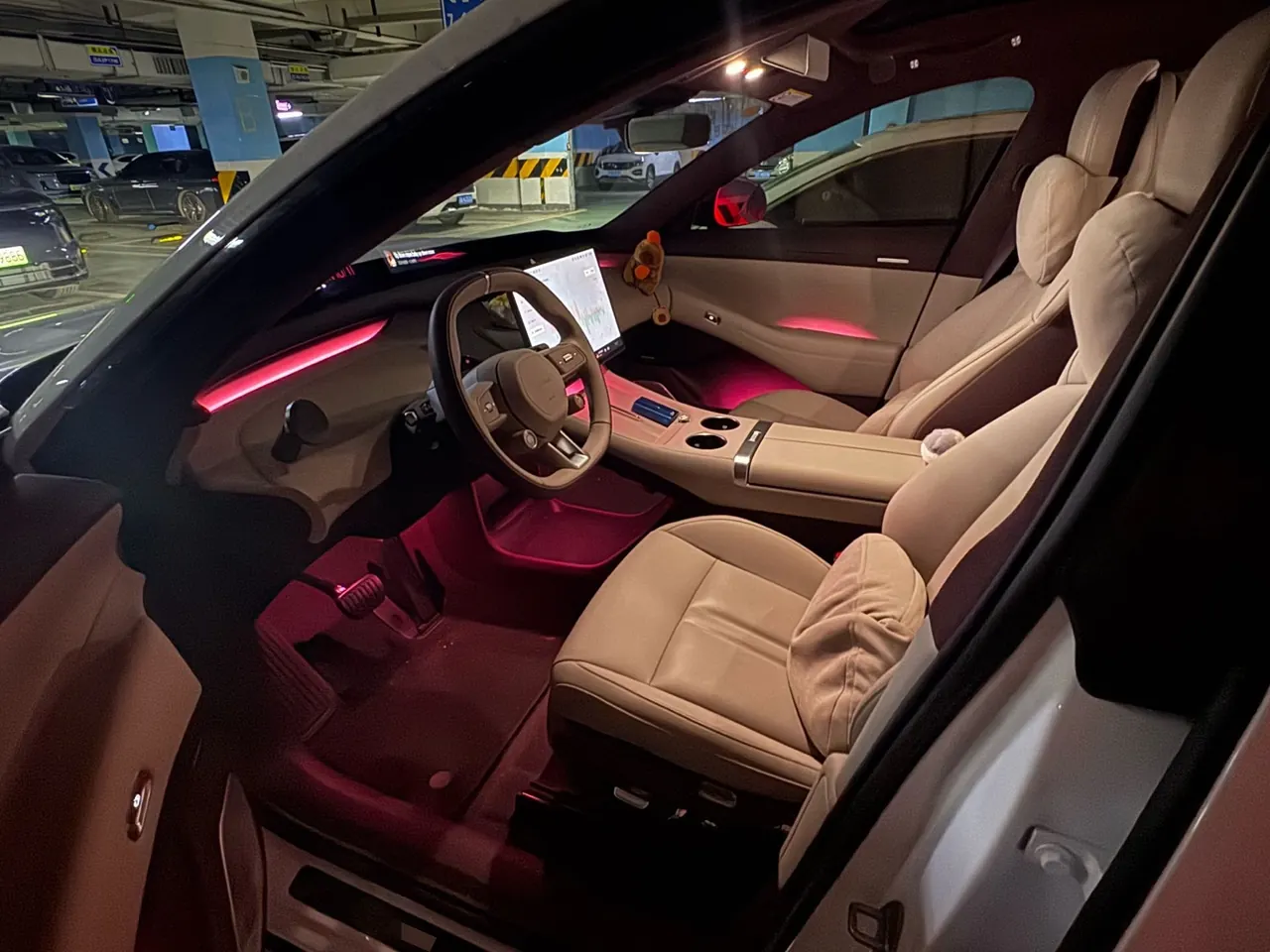 MI 2025 YU7 Long Endurance High Performance Four-wheel Drive Max Edition Automatic Gear 9