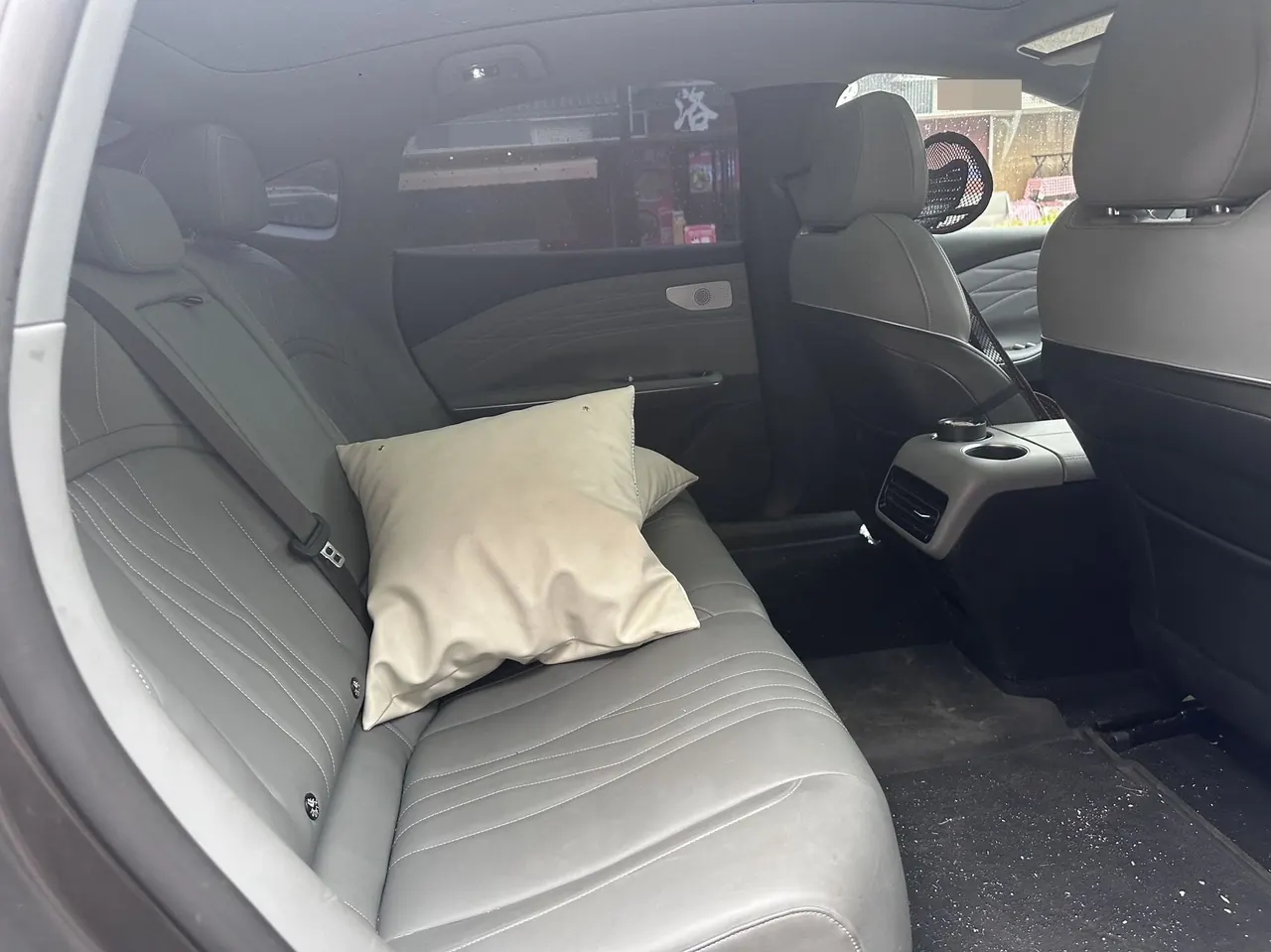 Geely Galaxy 2024 E 8 550km PRO automatic gear 4