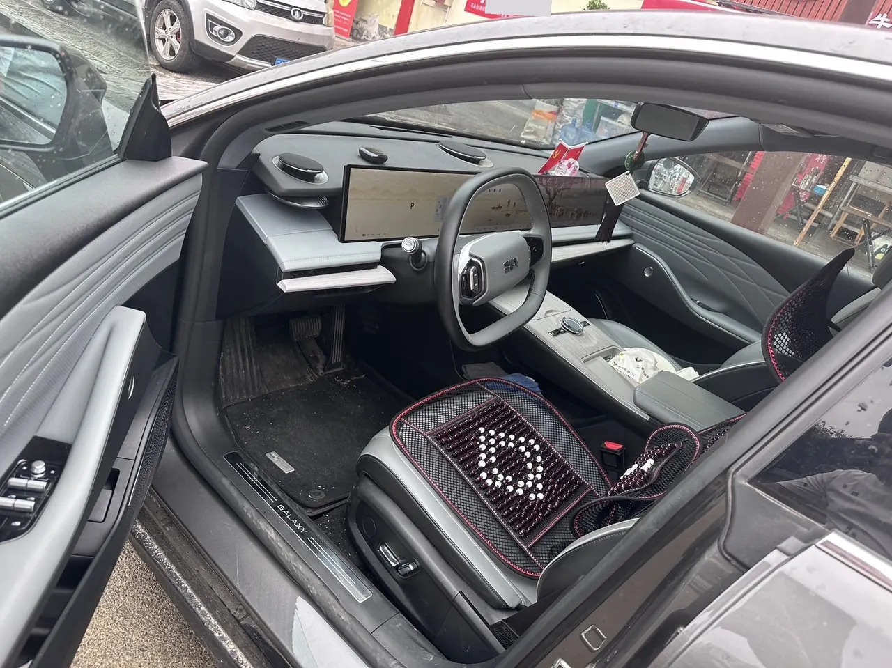 Geely Galaxy 2024 E 8 550km PRO automatic gear 7