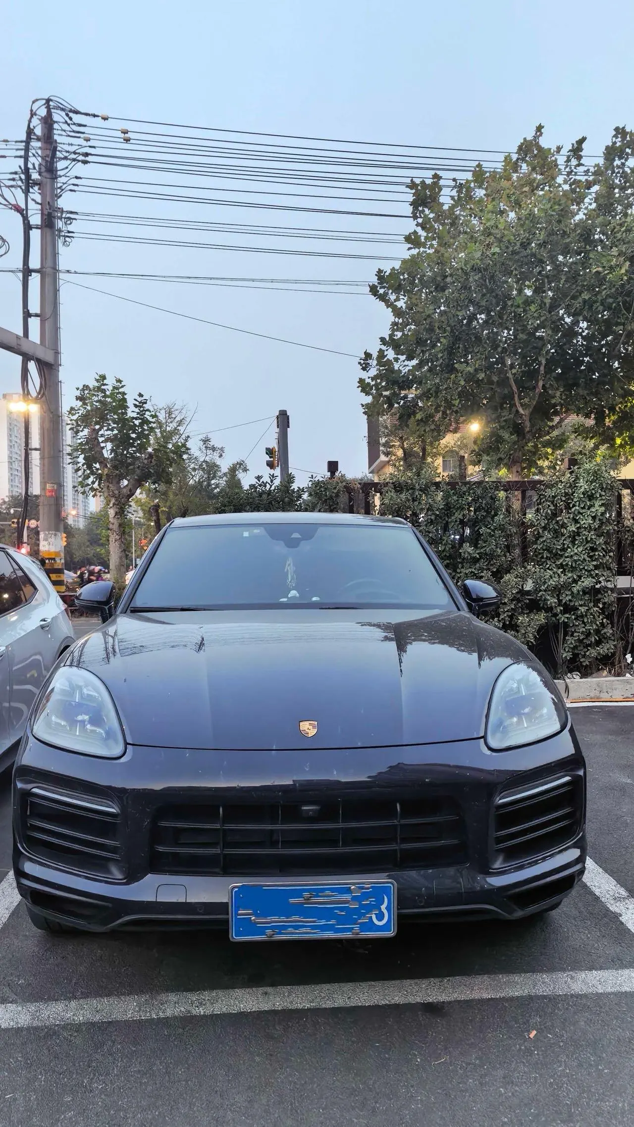 Porsche Cayenne (Imported) 2022 Cayenne S Coupe 2.9T Platinum Edition Automatic Gear 2