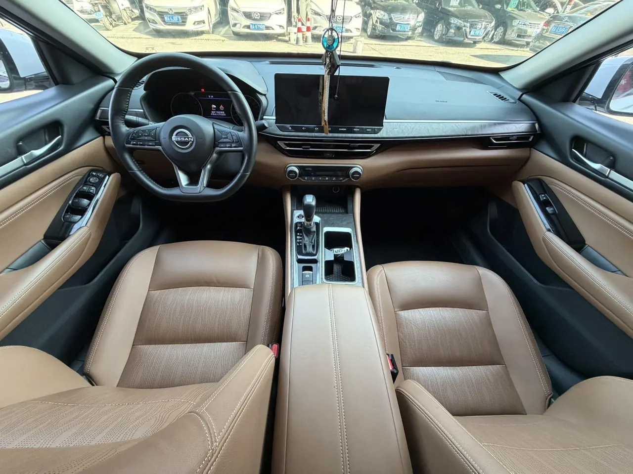 Nissan 2022 Teana 2.0 Stepless XL-TLS Pleasant Edition Automatic Gear 6