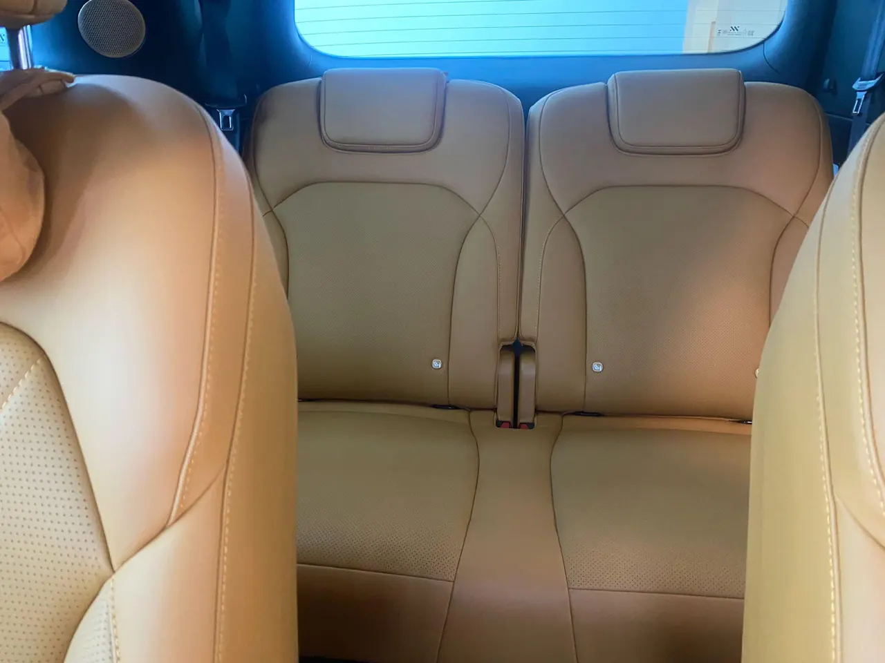 IM 2026 IM LS8 66 Ultra Luxury Six-seat Automatic Gear 7