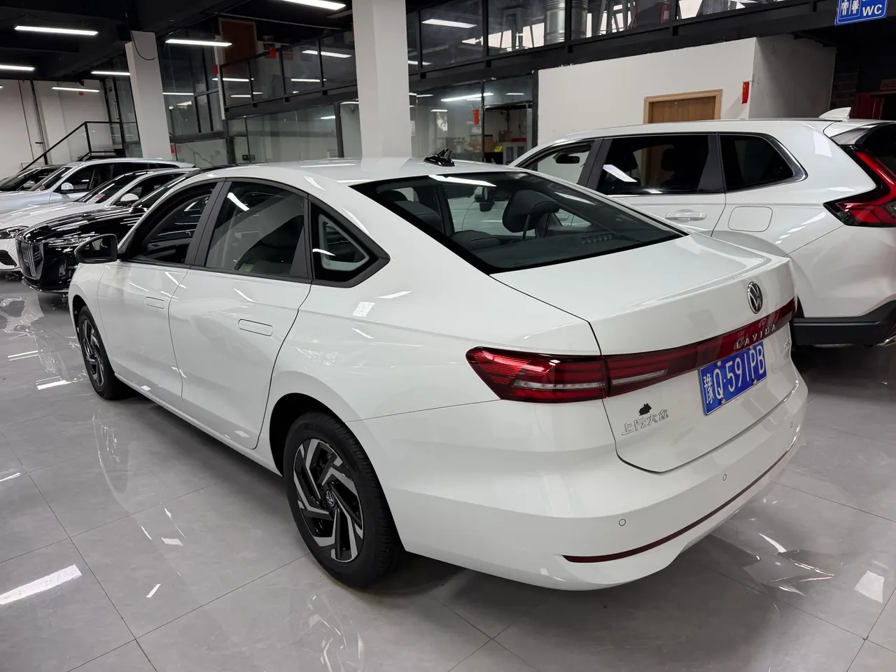 Volkswagen 2026 Lavida Pro 1.5 6 Million Edition Automatic Gear 5