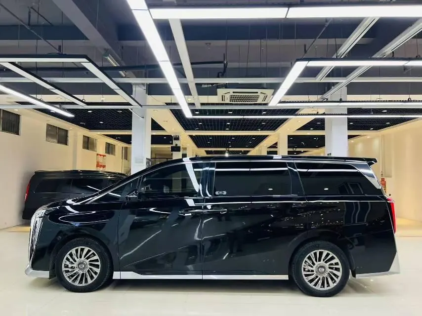 Trumpchi 2025 M8 Dual-Motor 2.0T Grandmaster Series Super Hybrid Automatic Transmission 17