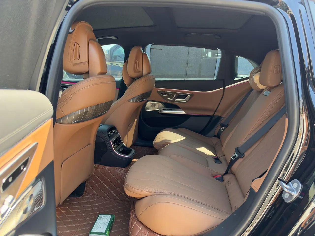Mercedes Benz E Class 2025 E 300 L 48V 2.0T Honorable Automatic Gear 4