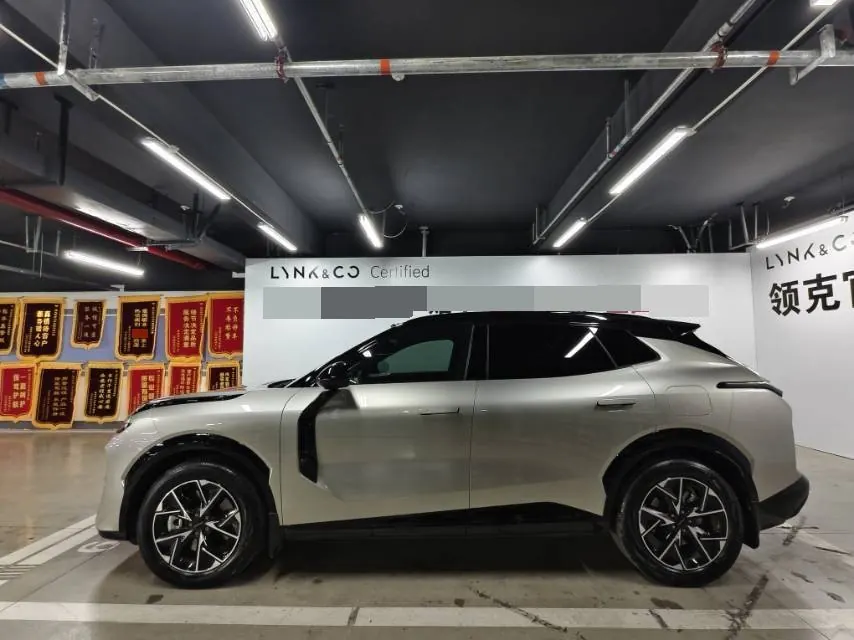 LYNK&amp;CO 2026 LYNK&amp;CO 08 EM-P 1.5T 230 Ultra Long Endurance Auto 8