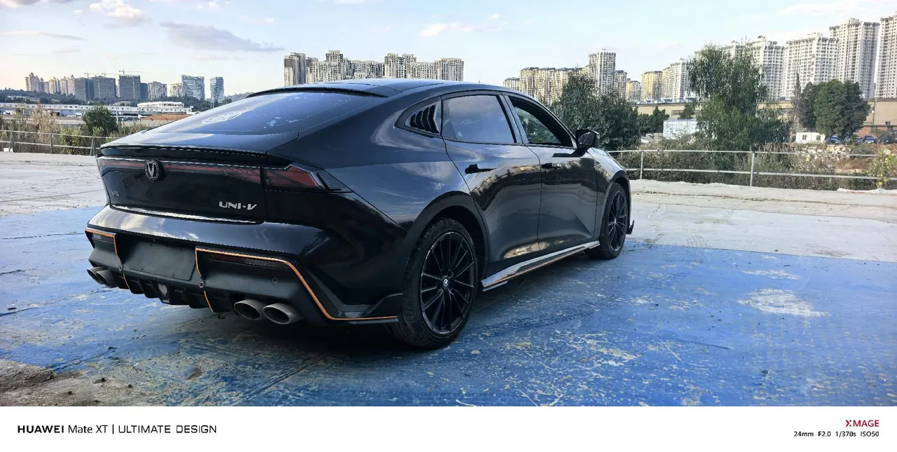 ChangAn 2022 UNI-V 1.5T Sports Edition Automatic 9