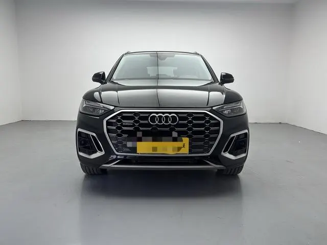 Audi 2022 Q5L 2.0TFSI 40TFSI Deluxe Dynamic (Modified) Automatic Gear 2