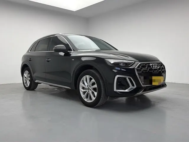 Audi 2022 Q5L 2.0TFSI 40TFSI Deluxe Dynamic (Modified) Automatic Gear 3