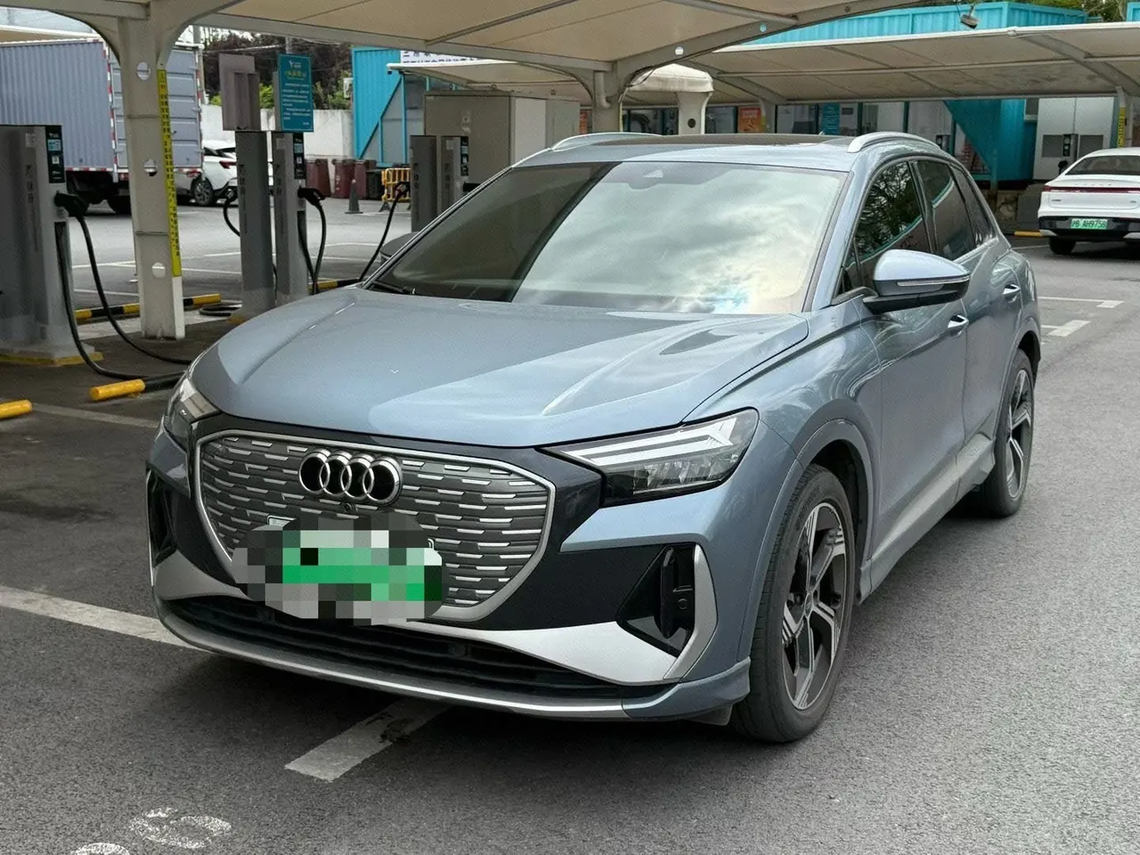Audi 2022 Q4 e-tron 40 Creation Edition Automatic Gear - View 1