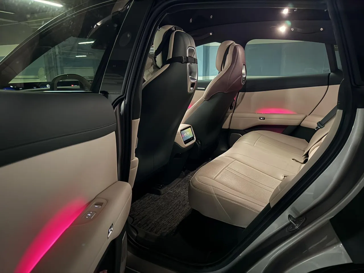 MI 2025 YU7 Long Endurance Rear Drive Automatic Gear 3