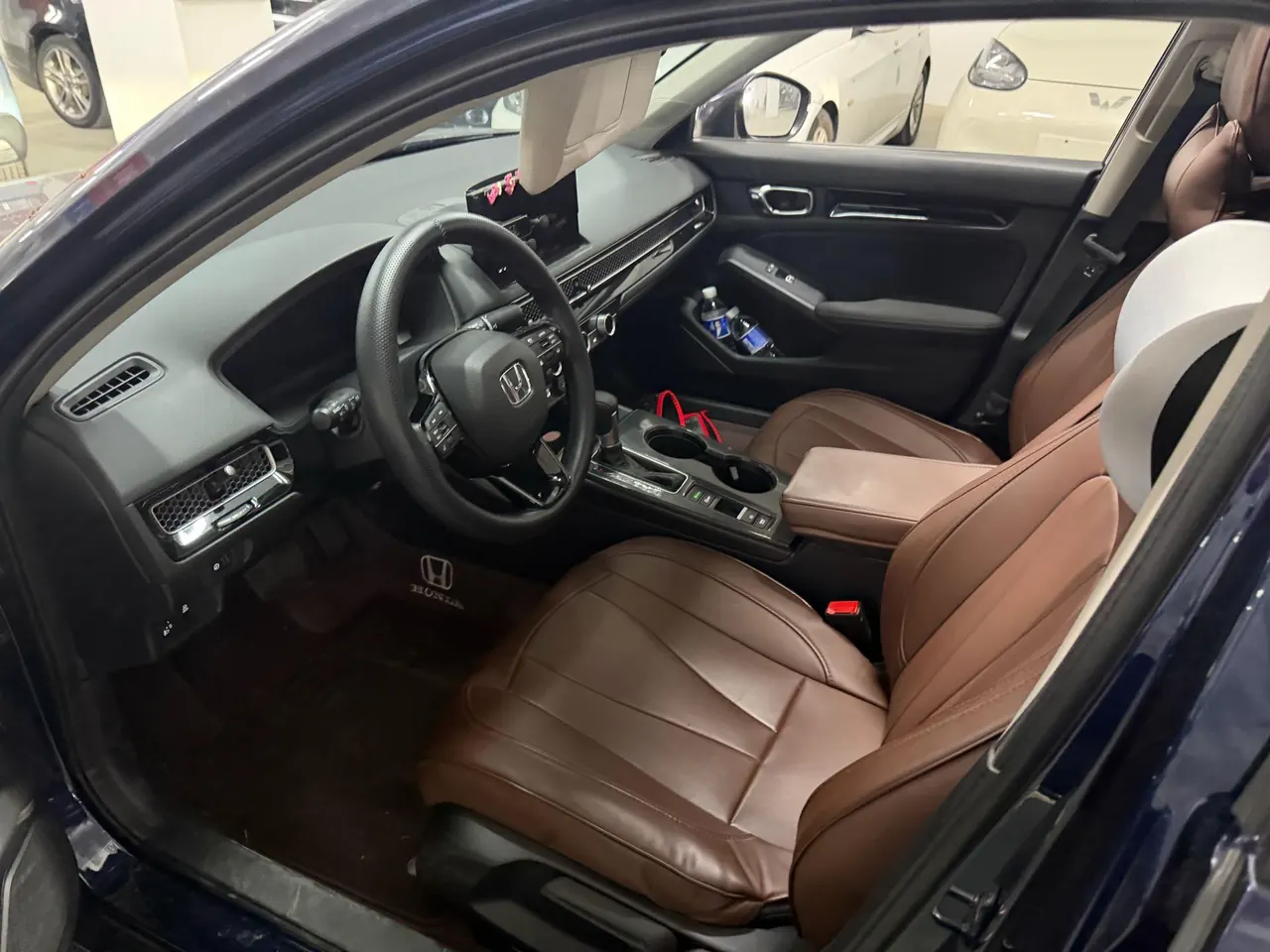 Honda 2025 Civic 1.5T Stepless 240TURBO Zhiqu Plus Automatic Gear 2