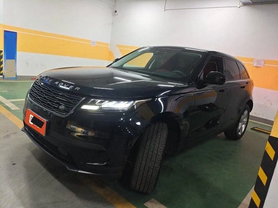 Land Rover Range Rover Star Pulse (Imported) 2024 Range Rover Star Pulse 2.0T S Automatic Gear - View 1